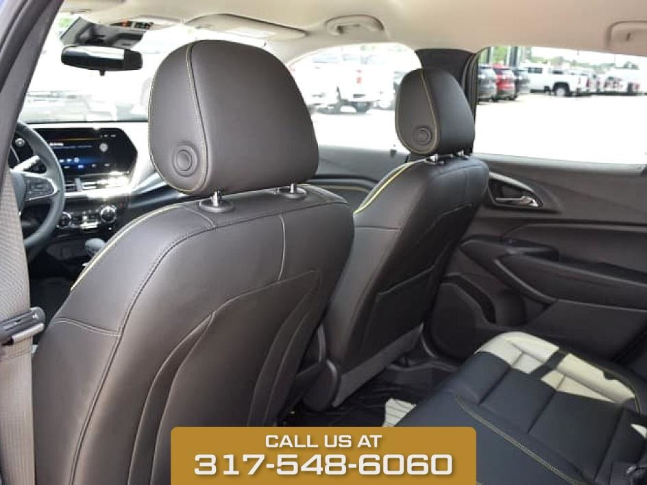 2025 Black Metallic Chevrolet Trax ACTIV FWD SUV