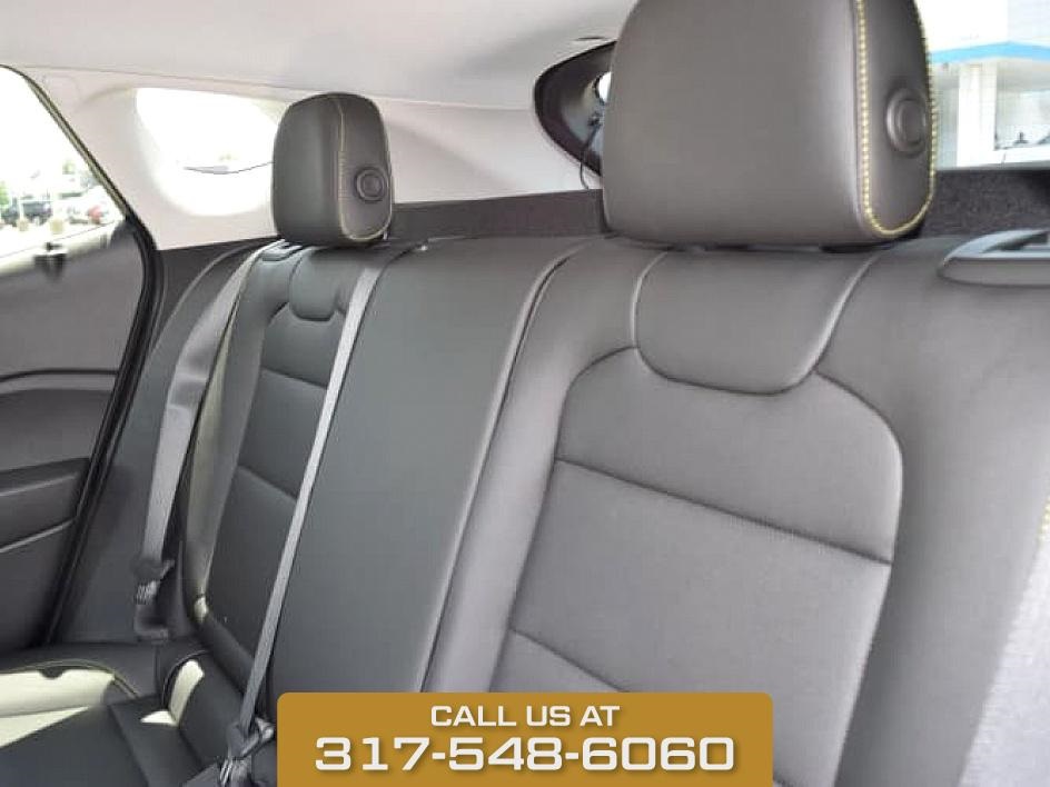 2025 Black Metallic Chevrolet Trax ACTIV FWD SUV