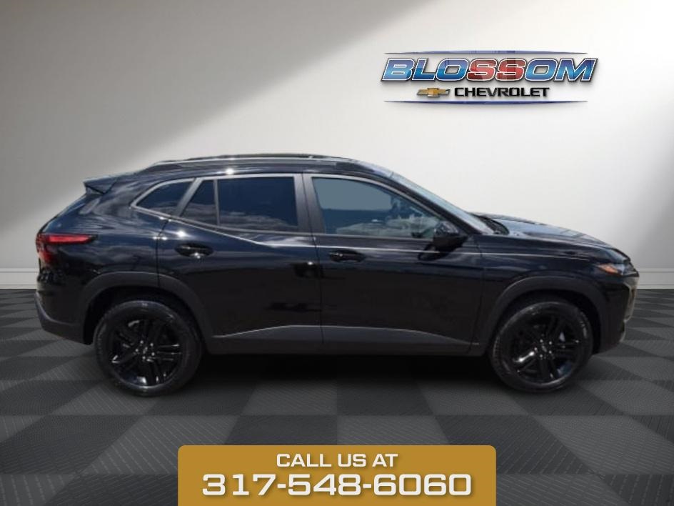 2025 Black Metallic Chevrolet Trax ACTIV FWD SUV