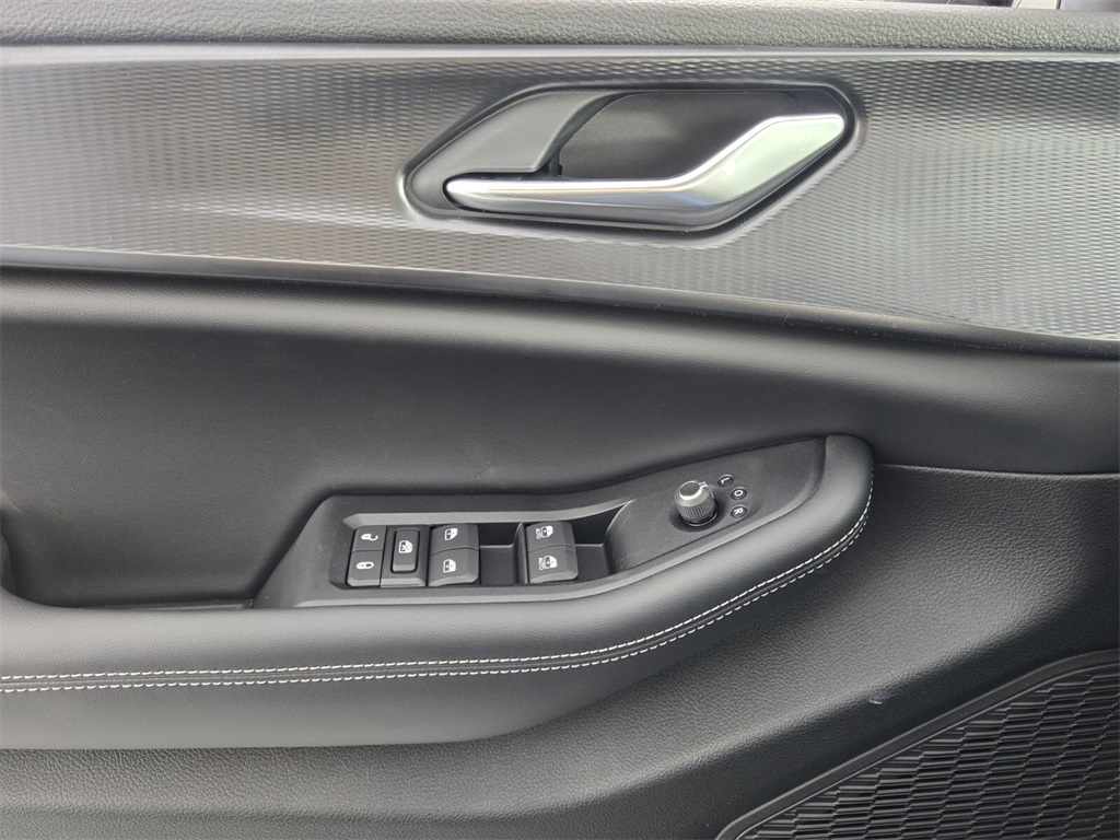 new 2025 Jeep Grand Cherokee car, priced at $32,480