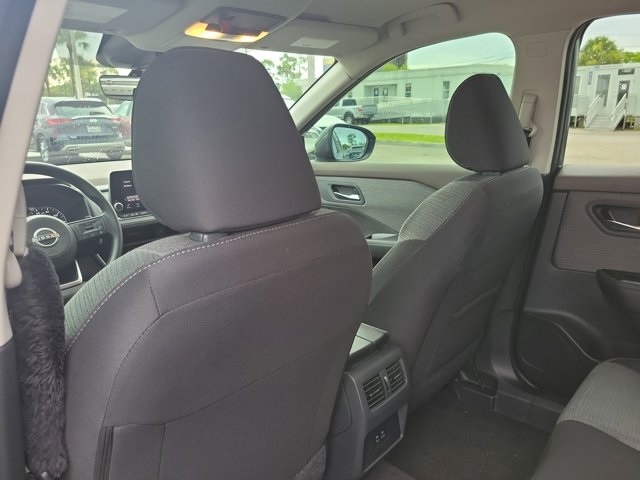2023 Gun Metallic Nissan Rogue SV FWD SUV
