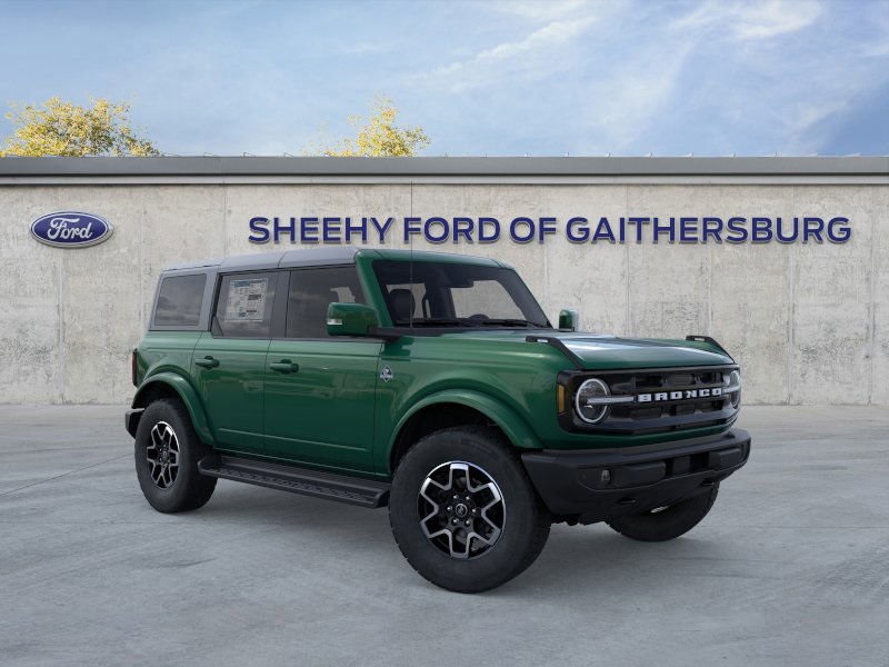 2025 Ford Bronco 4-Door Outer Banks's photo