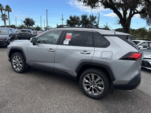 New 2025 Toyota RAV4 SUV