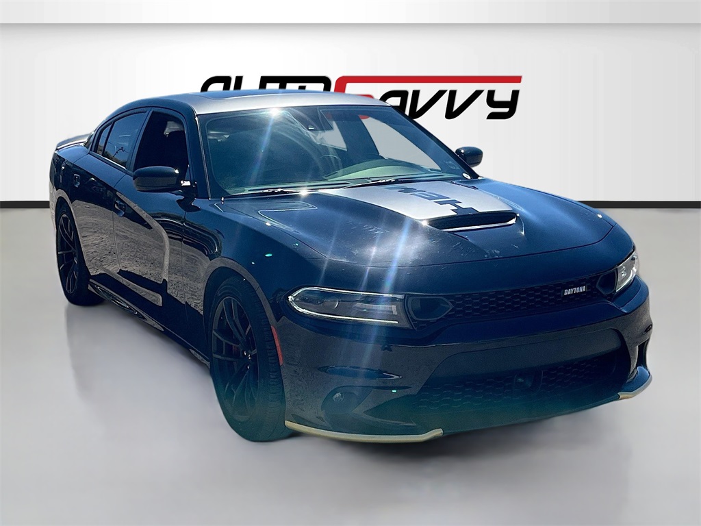 2022 Dodge Charger R/T photo 8