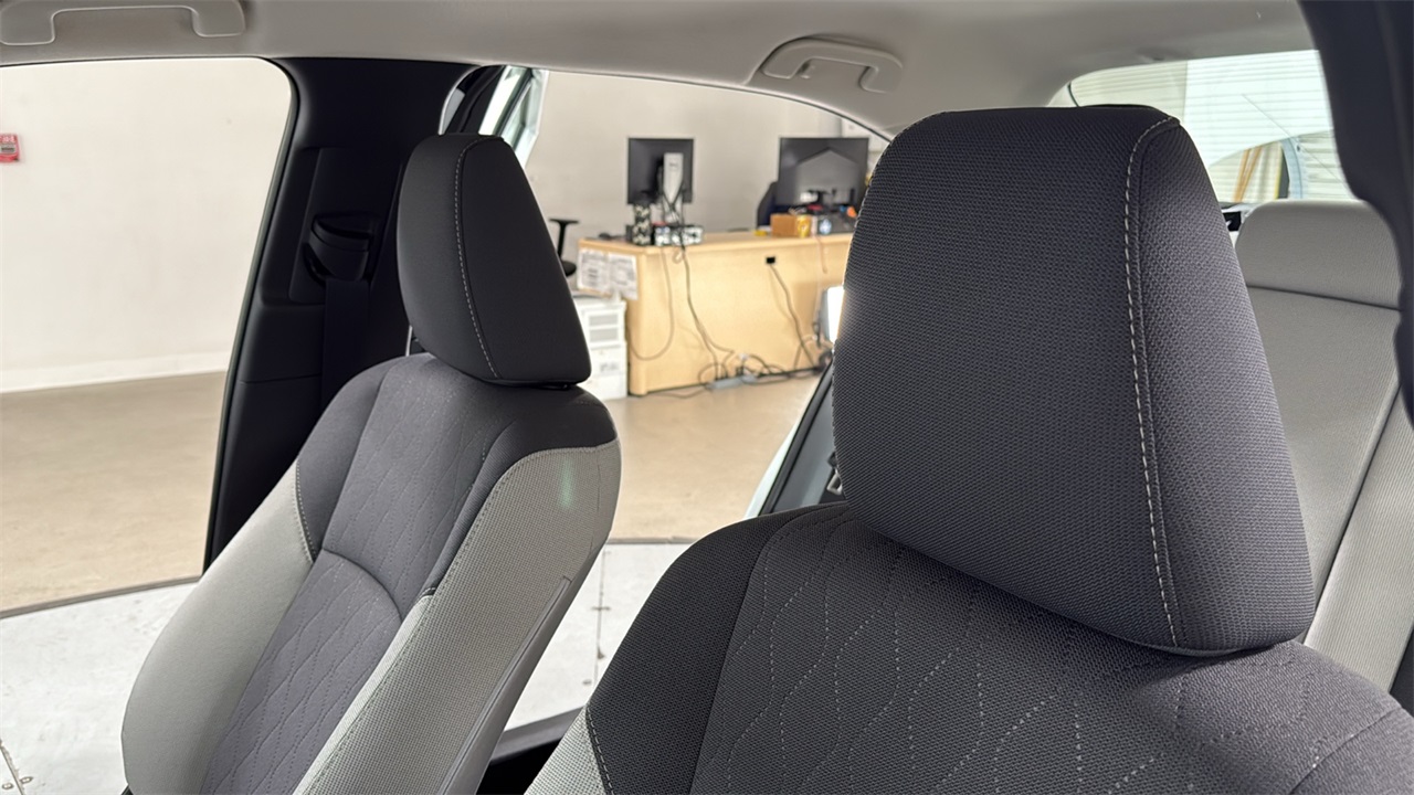 2026 Toyota Corolla LE photo 13