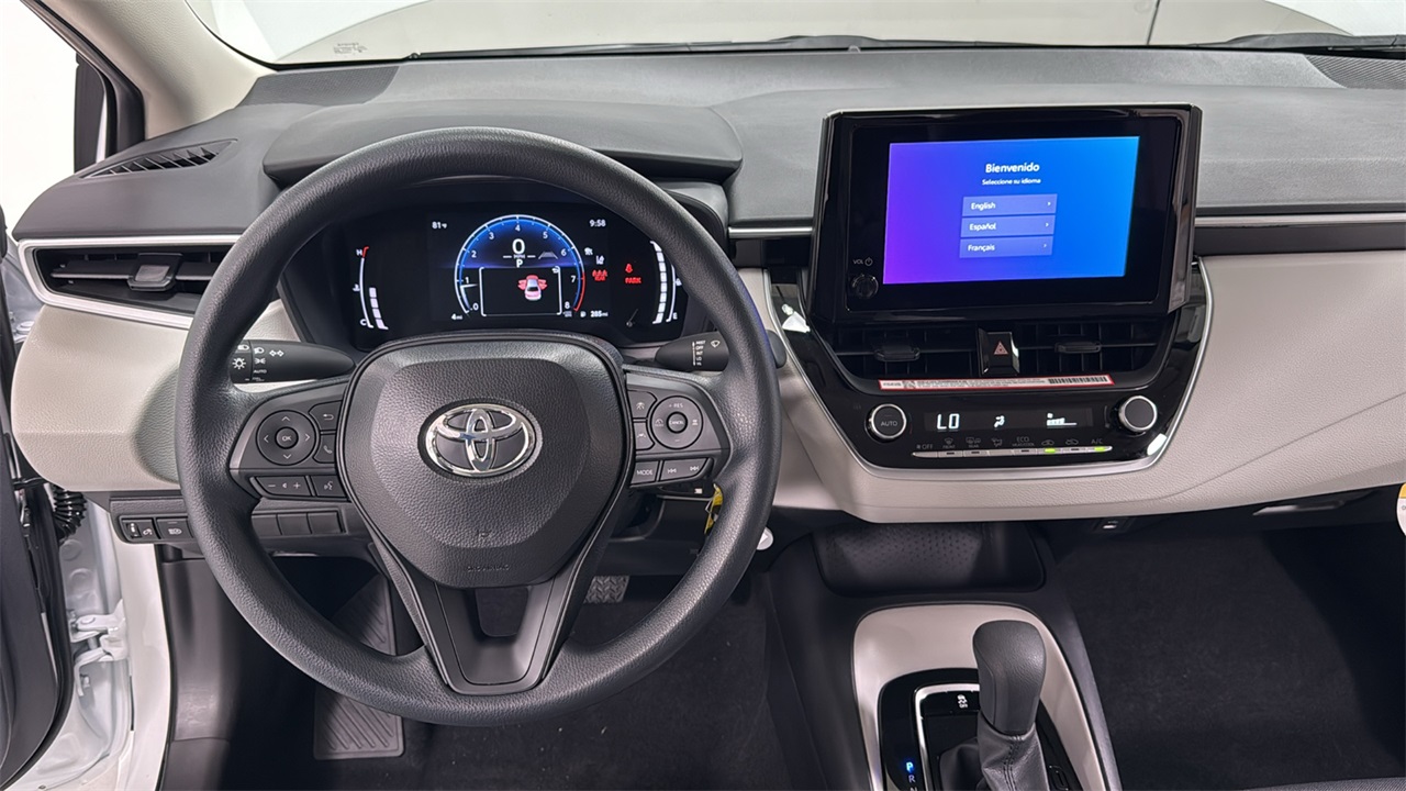 2026 Toyota Corolla LE photo 9