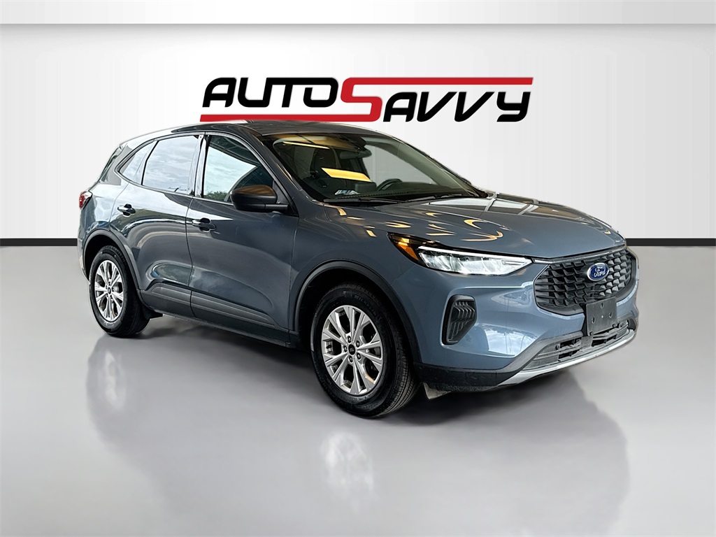 2025 Ford Escape Active's photo