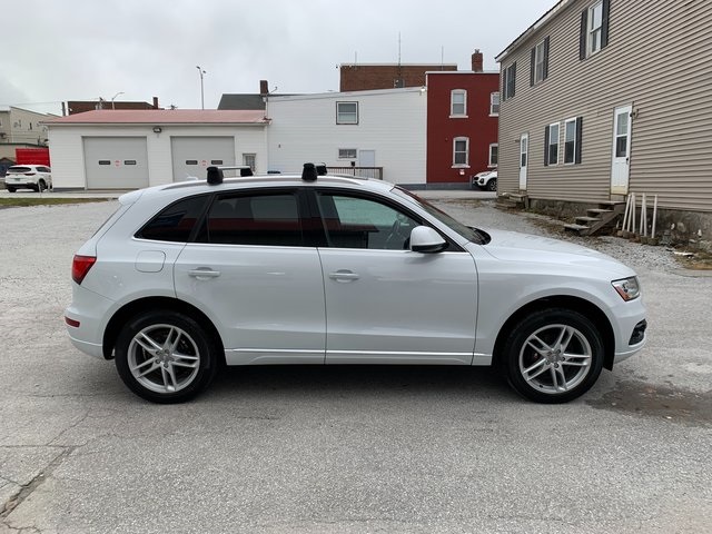 Used 2016 Audi Q5 Premium Plus with VIN WA1L2AFP0GA045603 for sale in Saint Albans City, VT