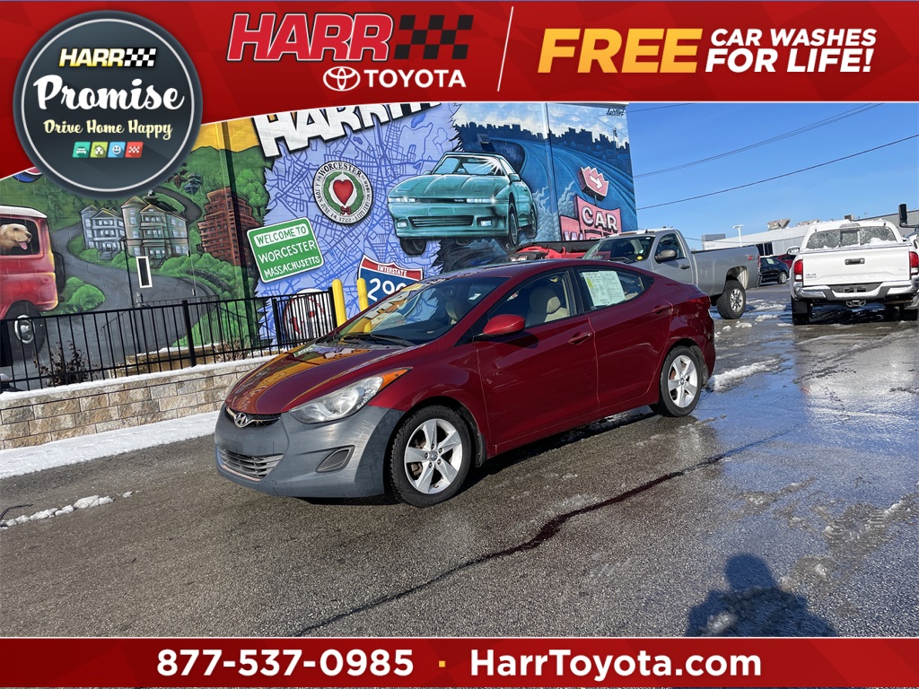 2013 Hyundai Elantra GLS's photo