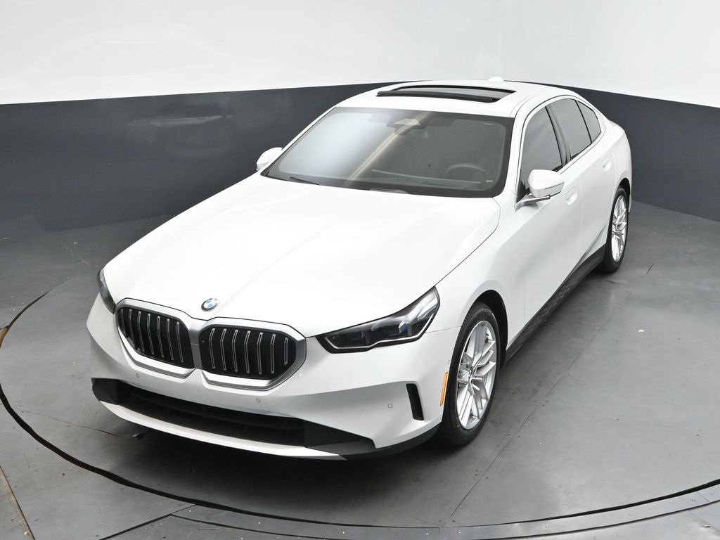 2024 Mineral White Metallic BMW 5 Series 530i RWD Sedan