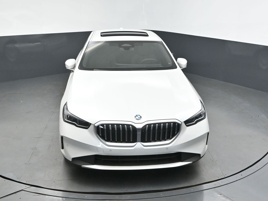 2024 Mineral White Metallic BMW 5 Series 530i RWD Sedan