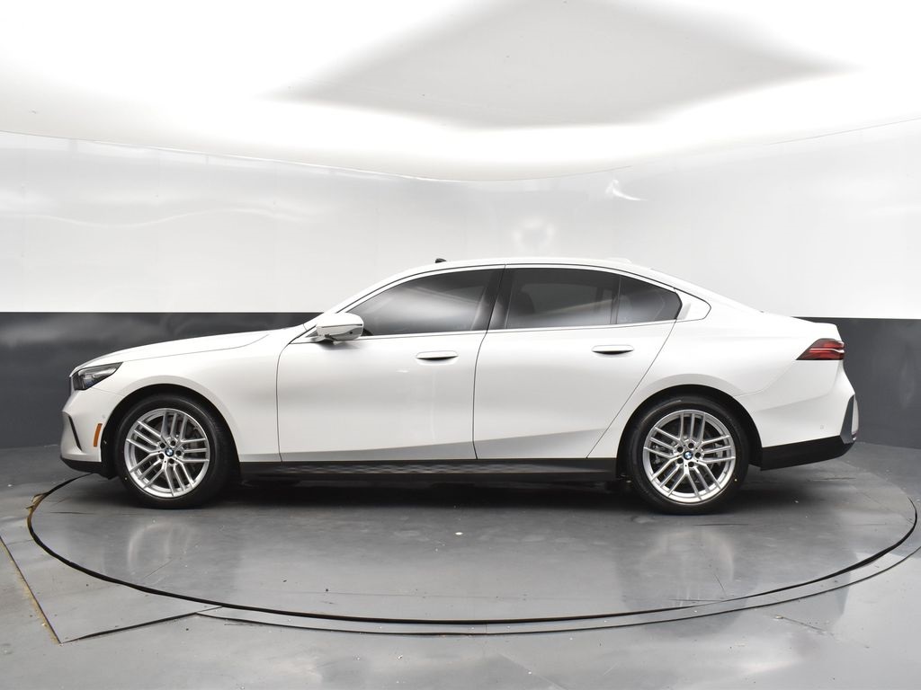 2024 Mineral White Metallic BMW 5 Series 530i RWD Sedan