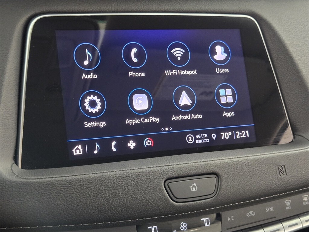 used 2021 Cadillac XT4 car, priced at $24,500