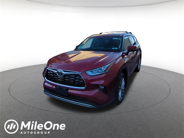 new 2026 Toyota Highlander car, priced at $56,977