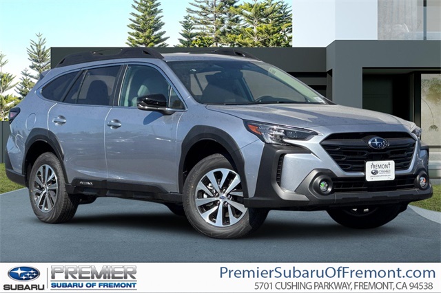 2025 Subaru Outback Premium's photo