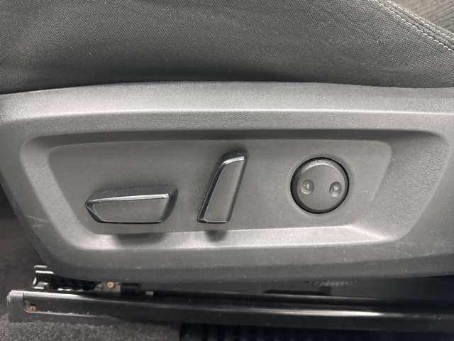 used 2023 Nissan Rogue car, priced at $21,988