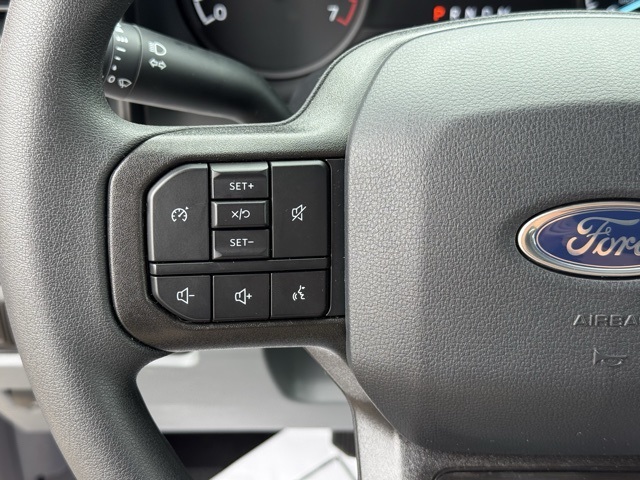 2025 Ford F-350 Super Duty XL