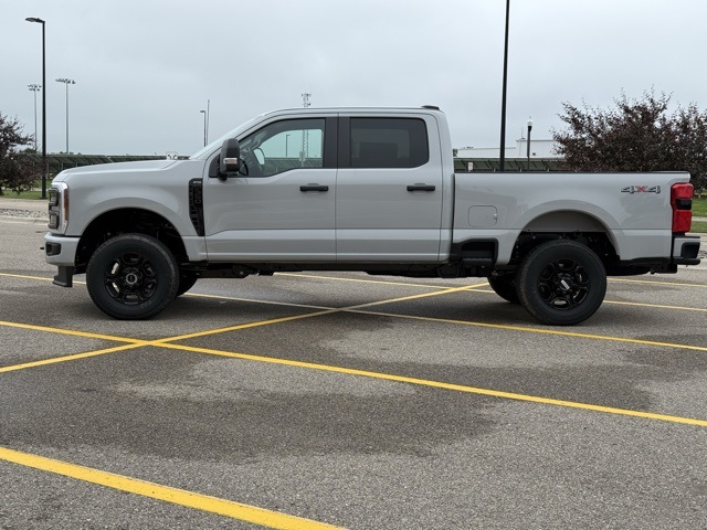 2025 Ford F-350 Super Duty XL