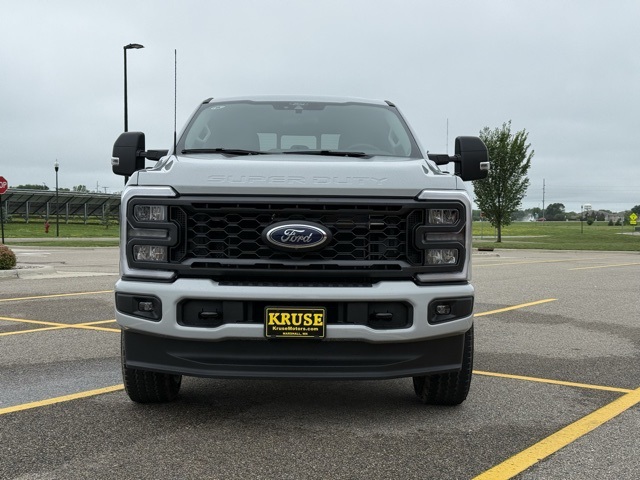 2025 Ford F-350 Super Duty XL
