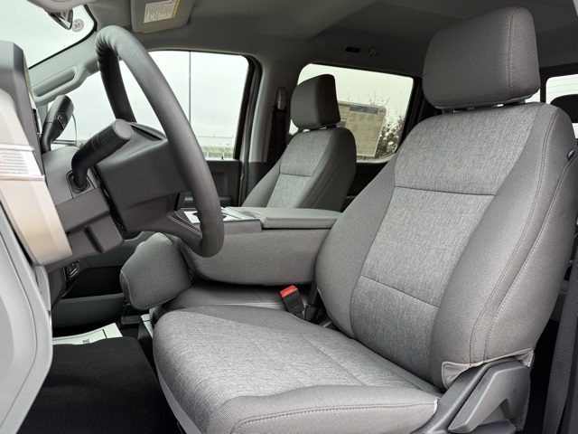 2025 Ford F-350 Super Duty XL