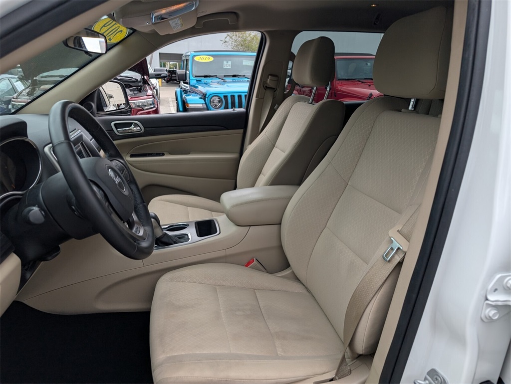 used 2019 Jeep Grand Cherokee car, priced at $15,598