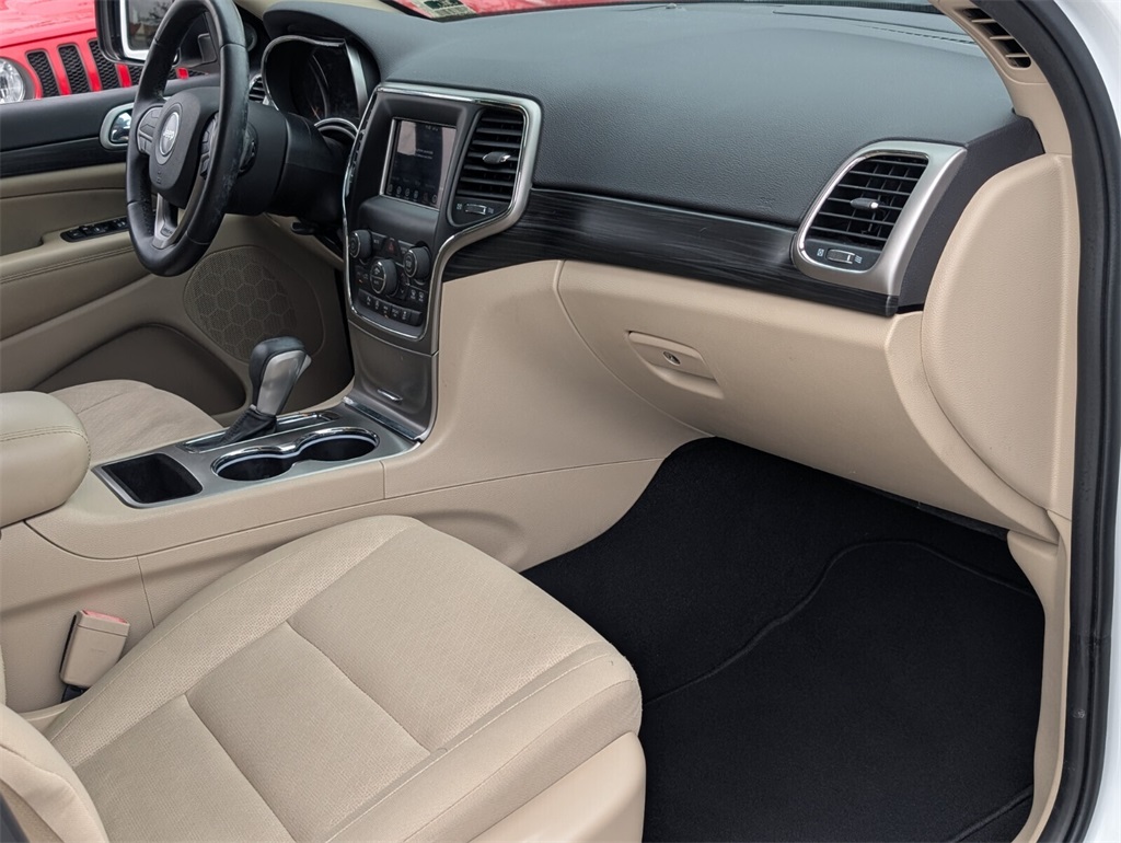 used 2019 Jeep Grand Cherokee car, priced at $15,598