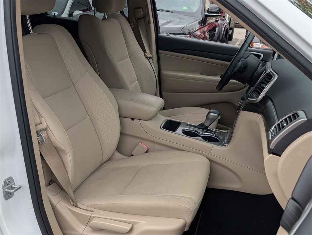 used 2019 Jeep Grand Cherokee car, priced at $15,598