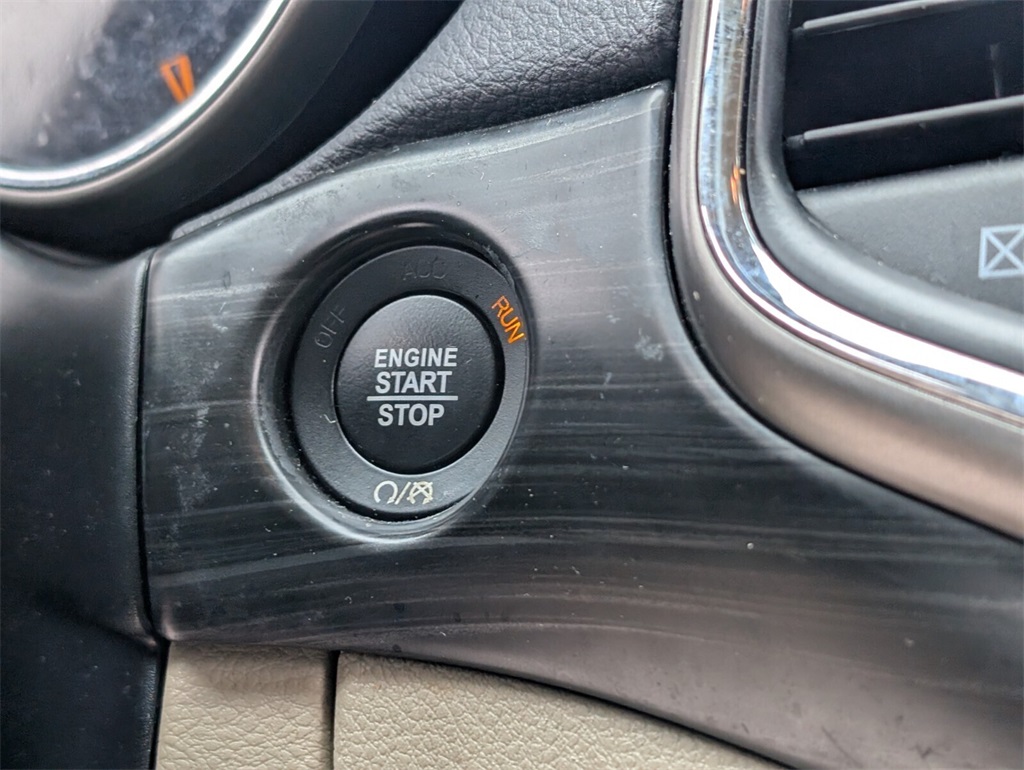 used 2019 Jeep Grand Cherokee car, priced at $15,598