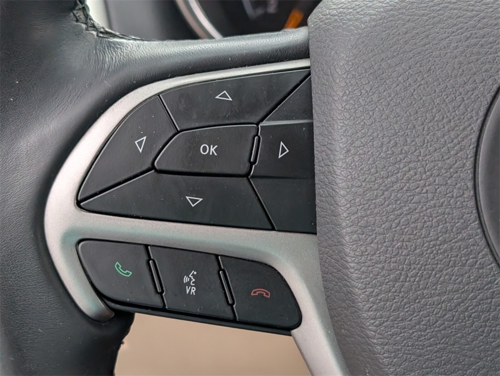 used 2019 Jeep Grand Cherokee car, priced at $15,598