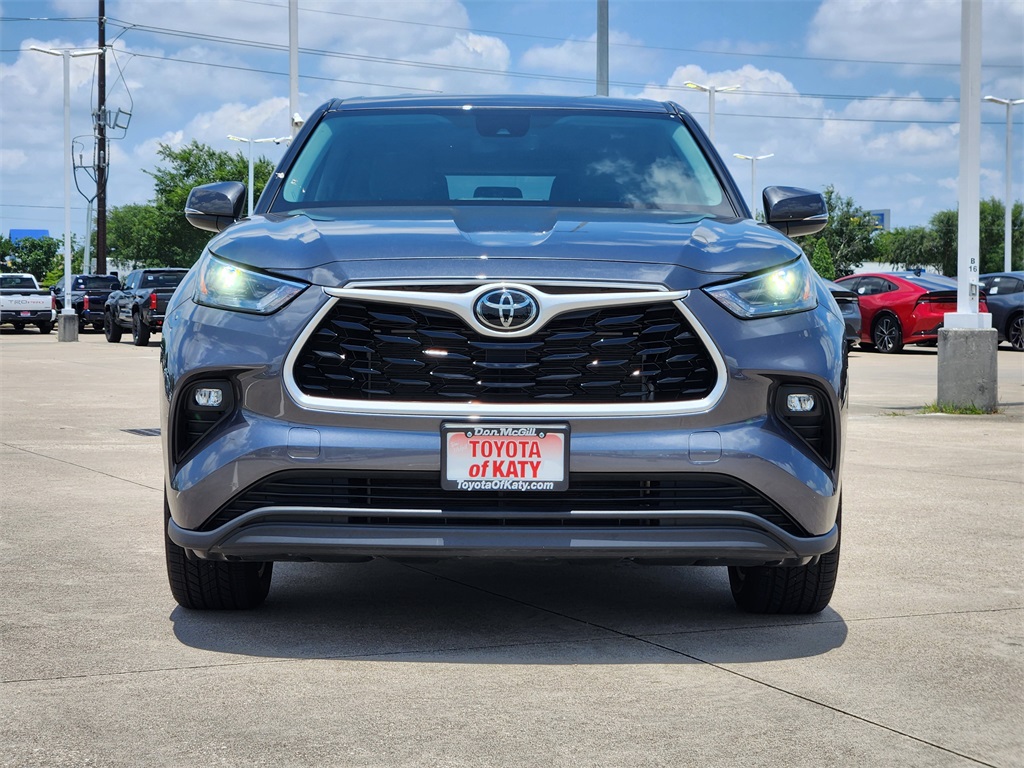 Used 2023 Toyota Highlander Limited in Houston TX