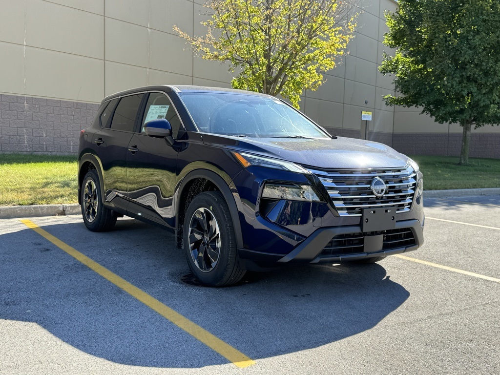 2026 Nissan Rogue SV photo 2