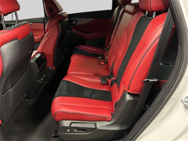 used 2023 Acura MDX car, priced at $39,250