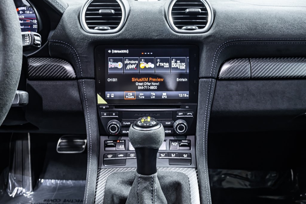 718 Cayman GT4 RS