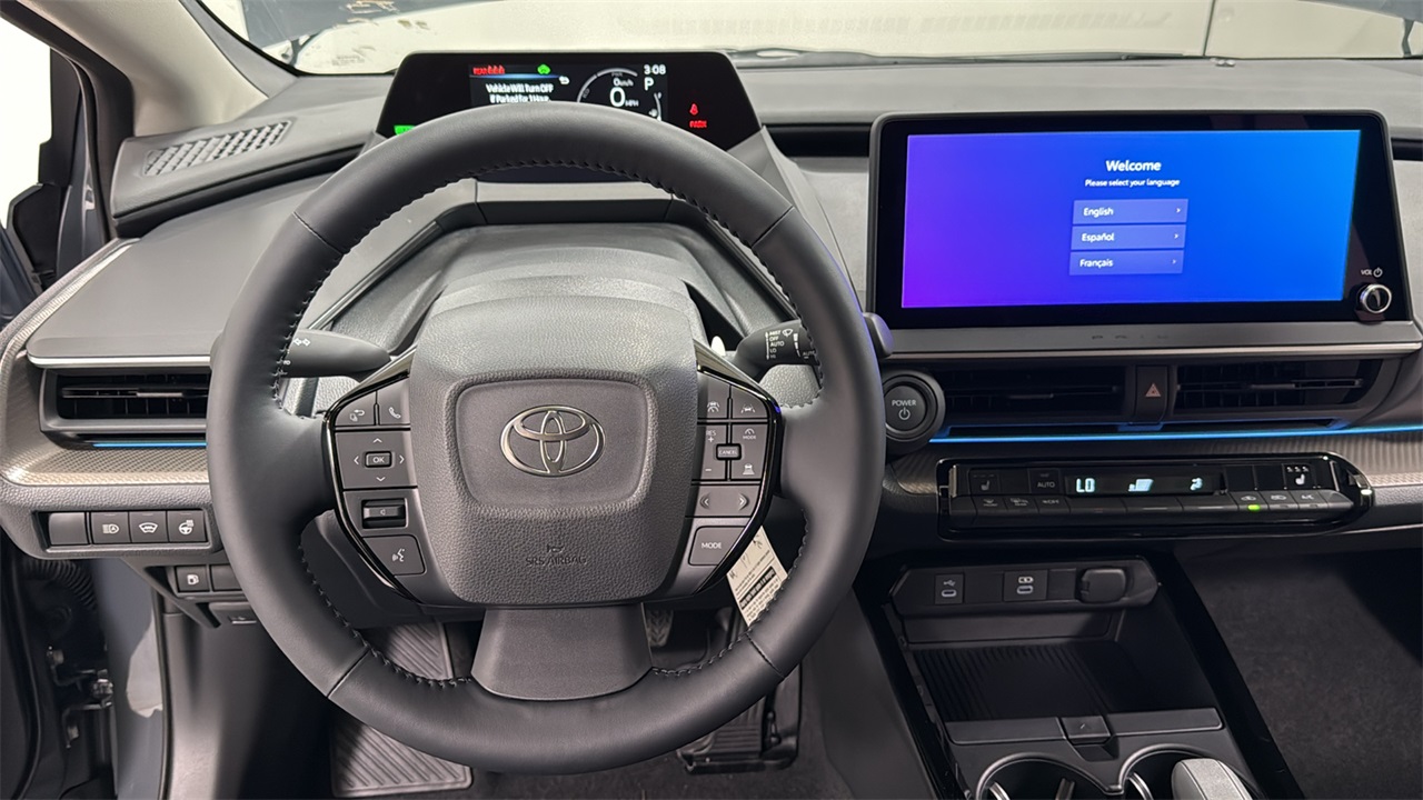 2026 Toyota Prius XLE photo 9