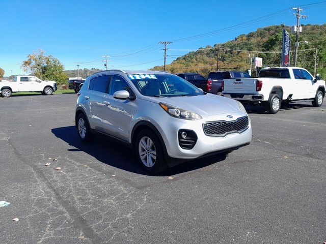 Used 2018 Kia Sportage LX with VIN KNDPMCAC2J7310219 for sale in Glen Dale, WV