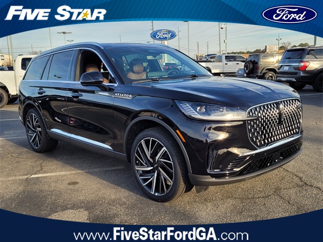 2025 Lincoln Aviator Reserve's photo
