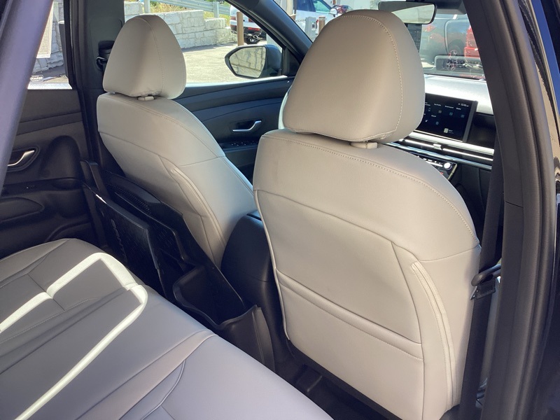 2026 Hyundai Santa Cruz SEL photo 13