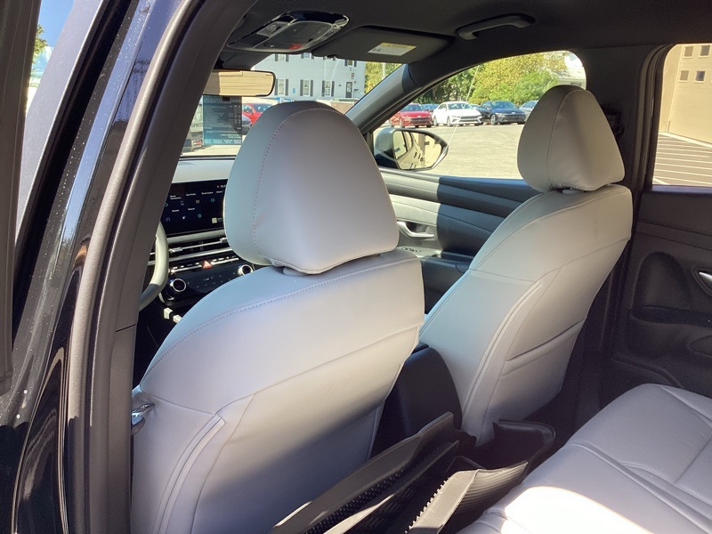 2026 Hyundai Santa Cruz SEL photo 21