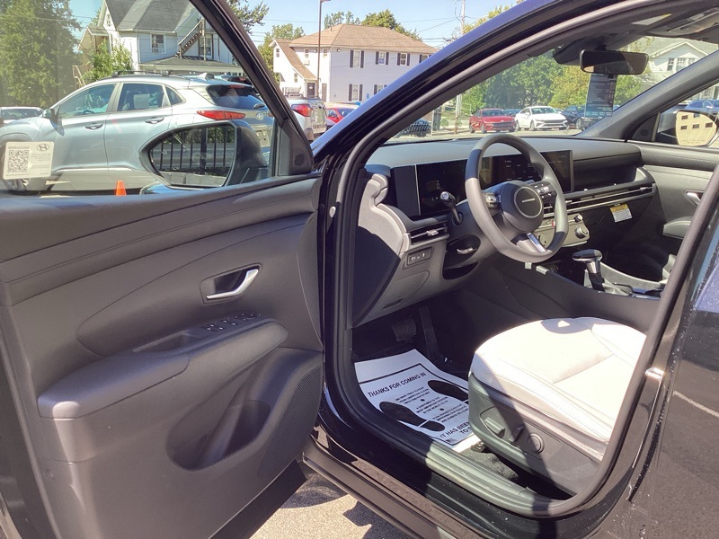 2026 Hyundai Santa Cruz SEL photo 22