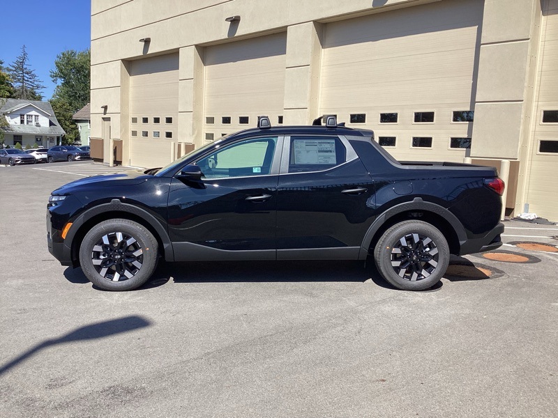 2026 Hyundai Santa Cruz SEL photo 3