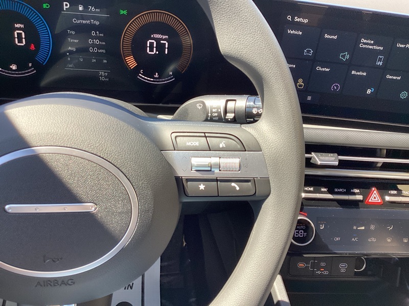 2026 Hyundai Santa Cruz SEL photo 38