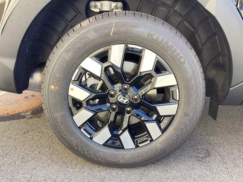 2026 Hyundai Santa Cruz SEL photo 8