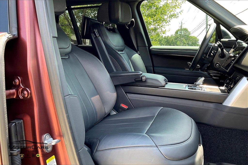 2023 Land Rover Range Rover SV AWD SUV