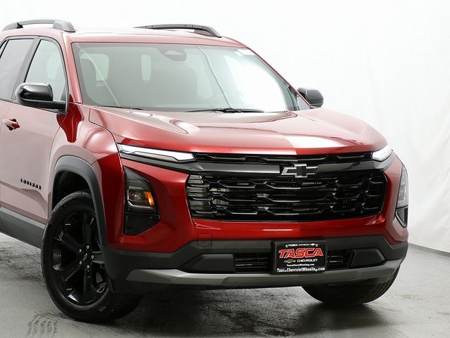 2025 Chevrolet Equinox LT photo 2