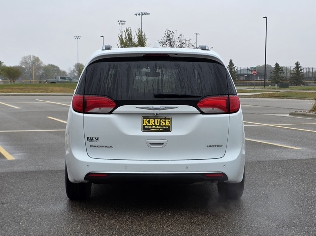 2018 Chrysler Pacifica Limited