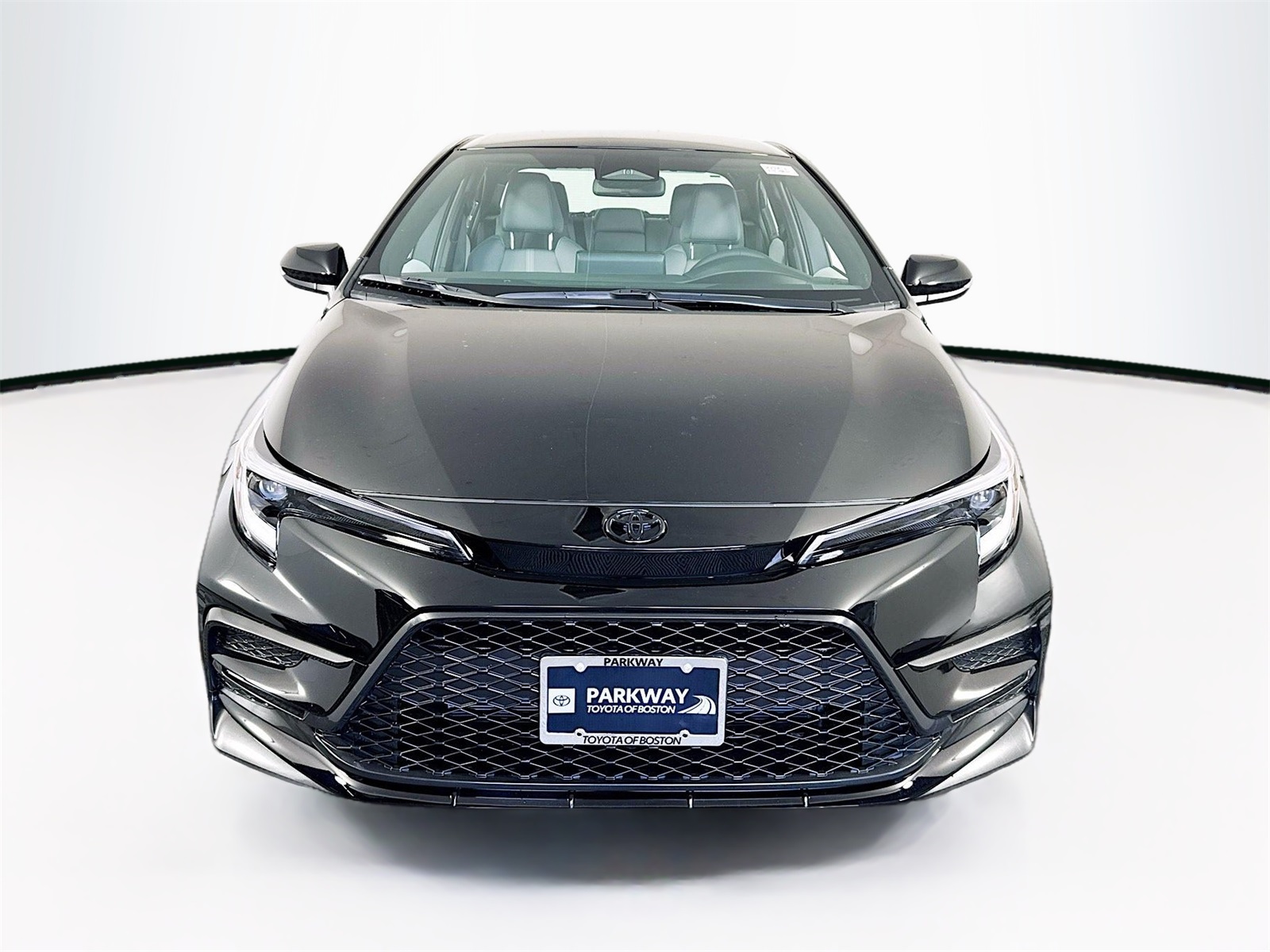 2025 Toyota Corolla SE photo 2