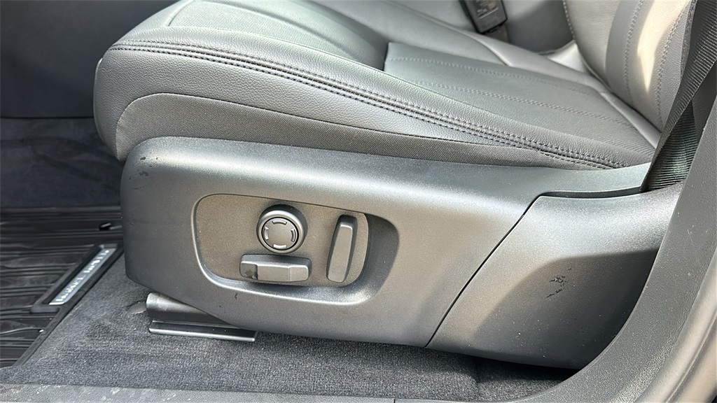 new 2026 Land Rover Range Rover Evoque car, priced at $56,405