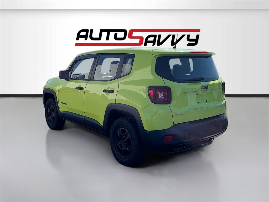 2017 Jeep Renegade Sport photo 4