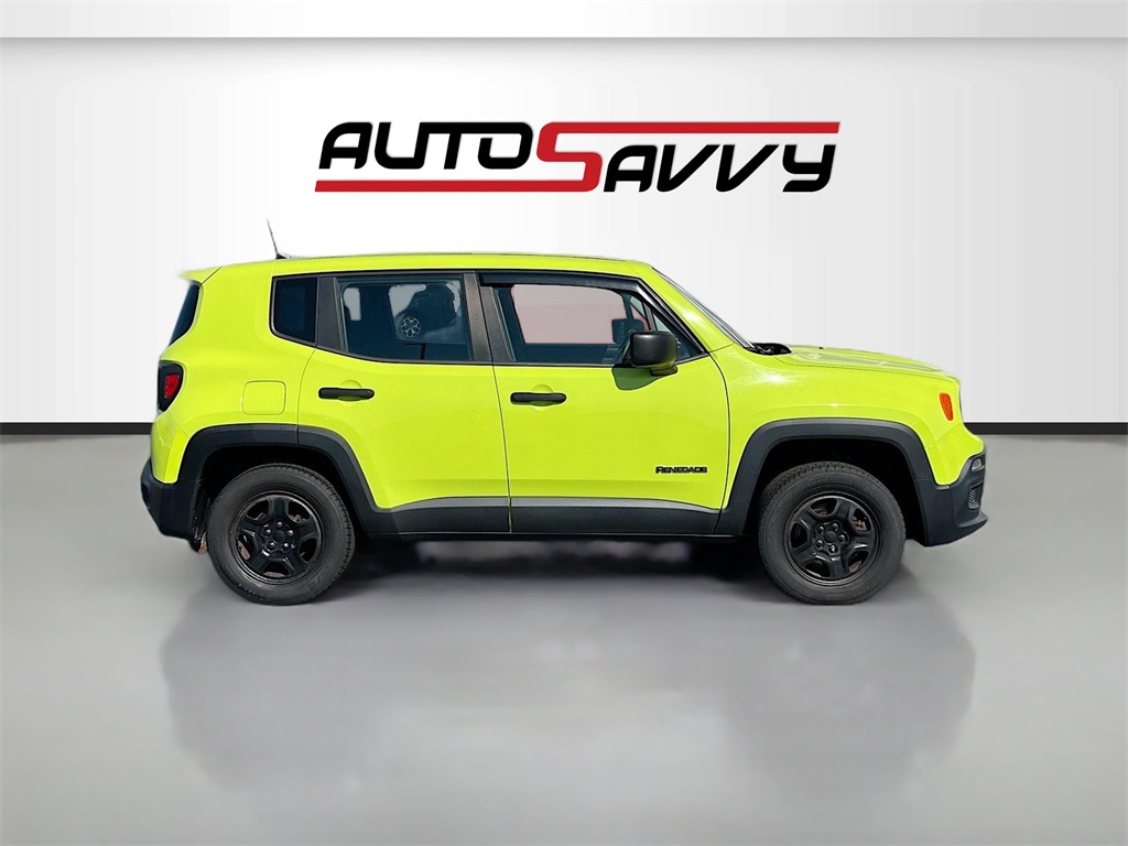 2017 Jeep Renegade Sport photo 6