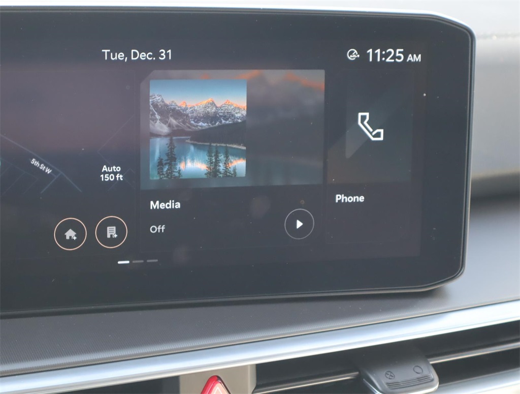 2025 Kia Sorento SX - Photo 13